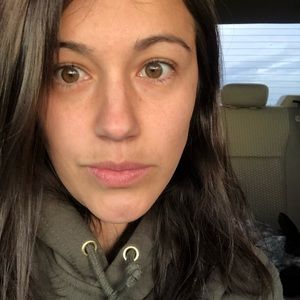 Meet your Posher, Daniela